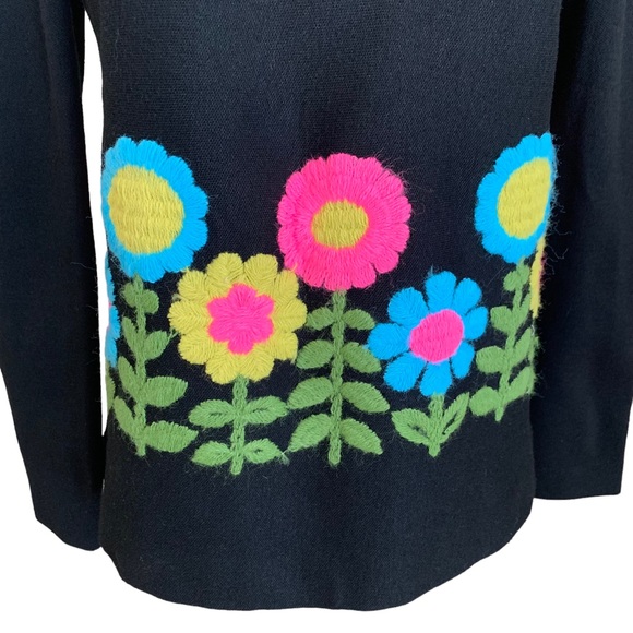 Vintage 60s Floral Top Blouse Neon Mod Yarn Flowers Crewel Small - Picture 2 of 9